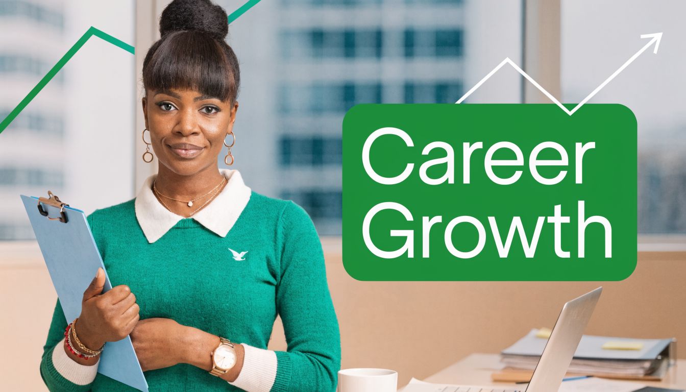 Eine selbstbewusste junge Frau in einem grünen Oberteil hält ein Klemmbrett in einem modernen Büro für Karriereentwicklung.